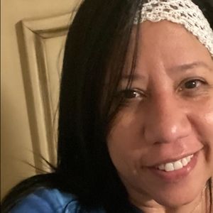 Meet your Posher, Posh